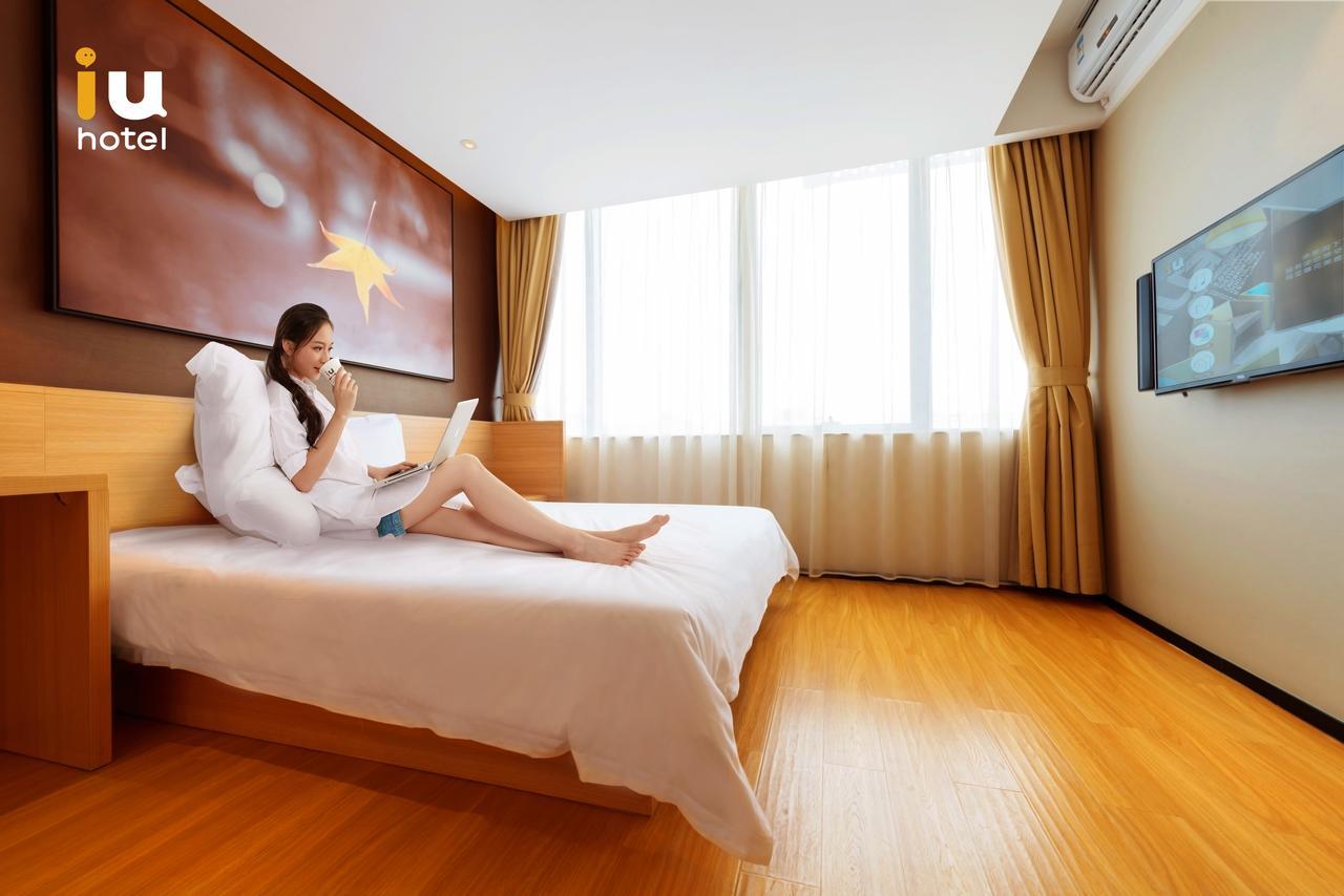 Iu Hotel Tianjin Binjiang Walking Street Екстериор снимка